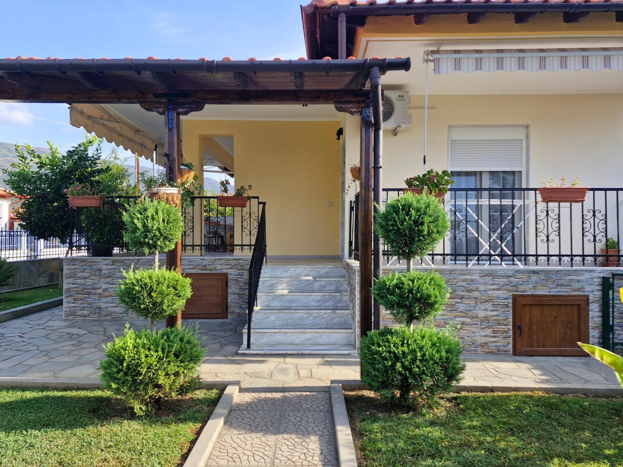 Villa Sunny Day อัสโปรวาลตา ภายนอก รูปภาพ
